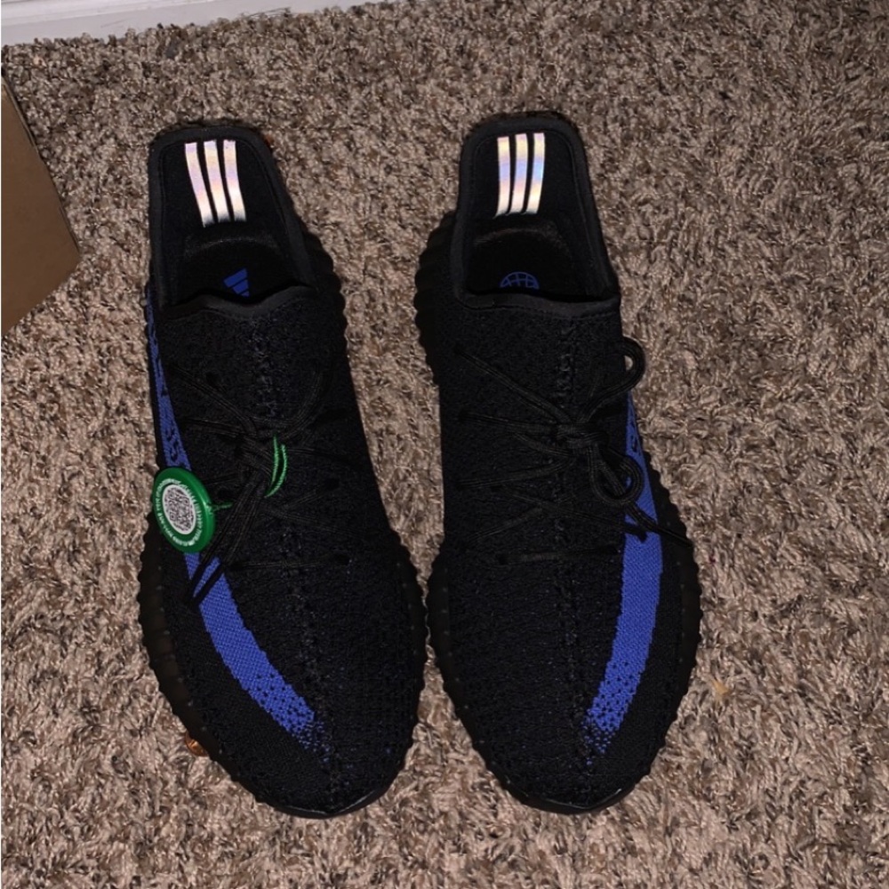 Yeezy 350 dazzling blue
